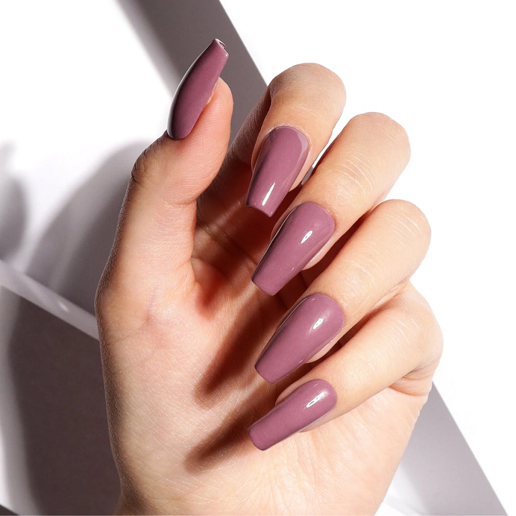 Factors Choosing the Best SNS Dipping Powder Color to Renovate Nails